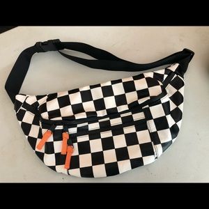NEW Urban Outfitters Fanny pack